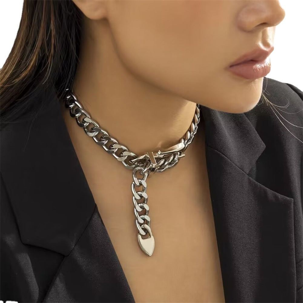 Belt Buckle Necklace Retro Exaggerated