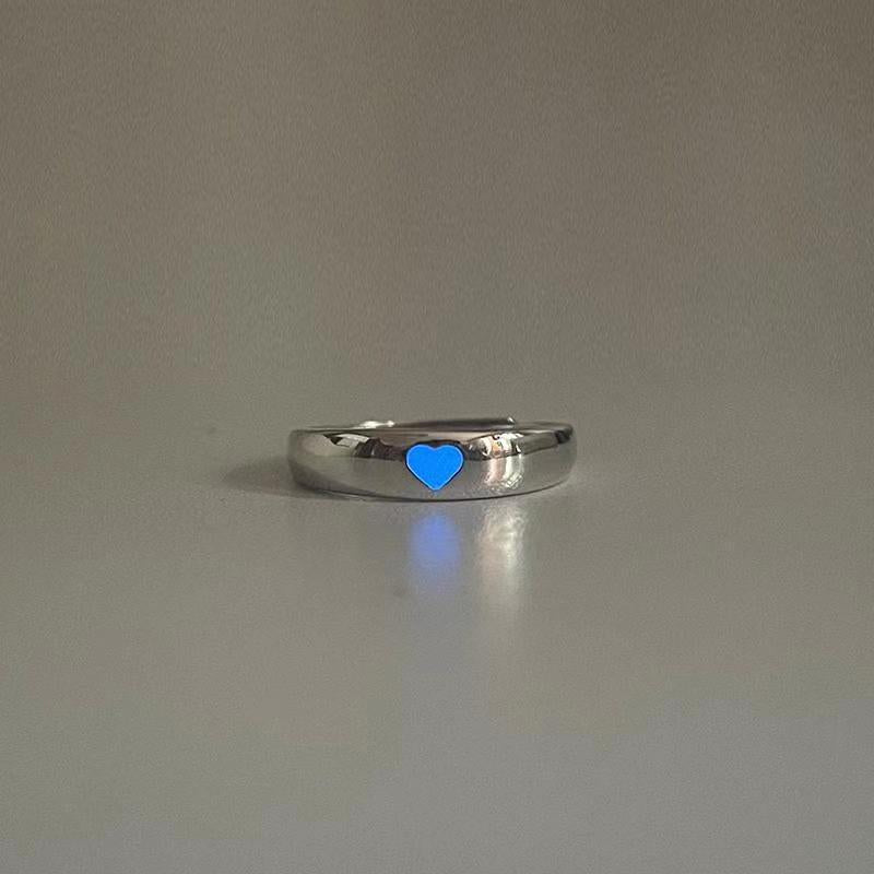 Adjustable Niche Heart Luminous Ring