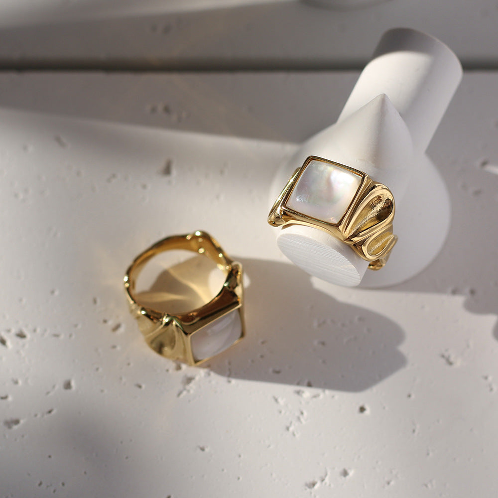 Shell Vintage Metal Fashion Ring